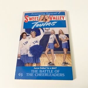 Sweet Valley Twins Book The Battle of the Cheerleaders Book